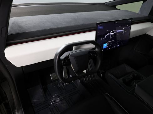 Used 2024 Tesla Cybertruck Cyberbeast image 19