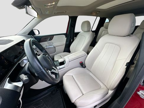 Used 2021 Mercedes-Benz GLB 250 image 19