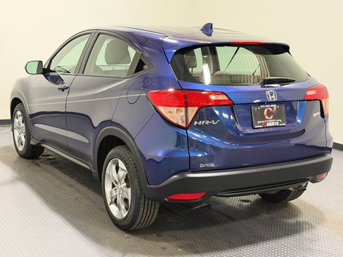 Used 2017 Honda HR-V LX image 7