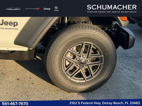 New 2026 Jeep Gladiator Sport AWD/4WD image 9