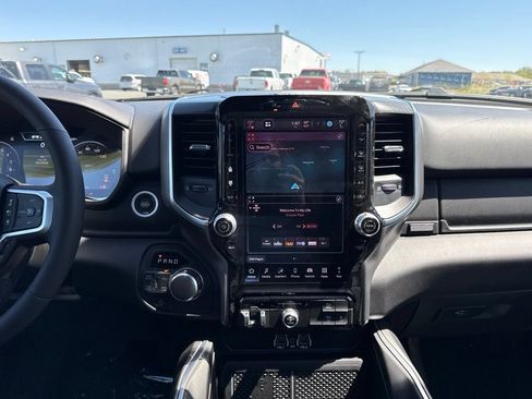 New 2026 RAM 1500 Big Horn AWD/4WD image 15