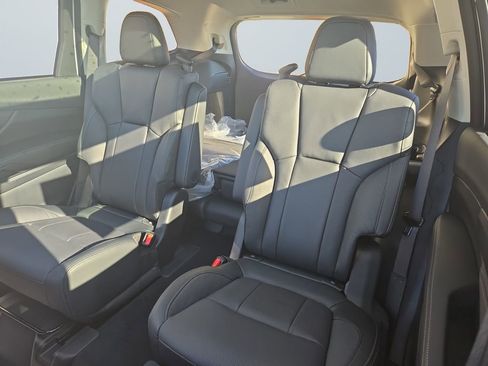 New 2026 Subaru Ascent Limited image 13