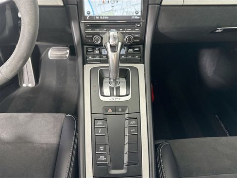 Used 2015 Porsche 911 GT3 image 23