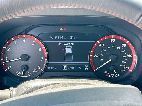 Used 2025 Nissan Frontier PRO-4X AWD/4WD image 12