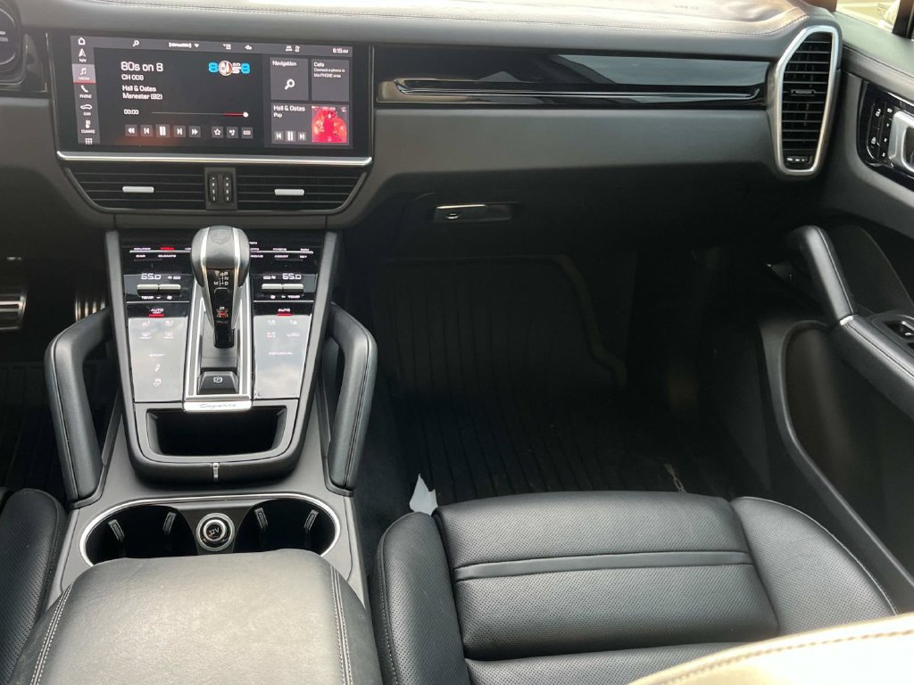 Used 2021 Porsche Cayenne S AWD/4WD image 14