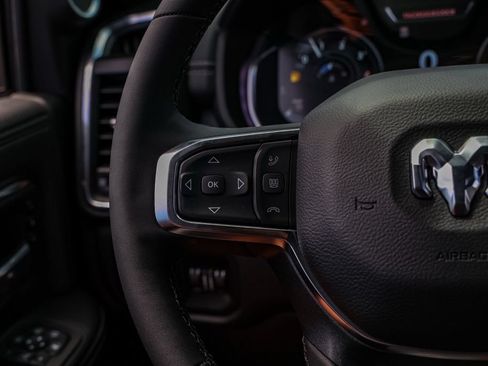 New 2027 RAM 2500 Laramie AWD/4WD image 25