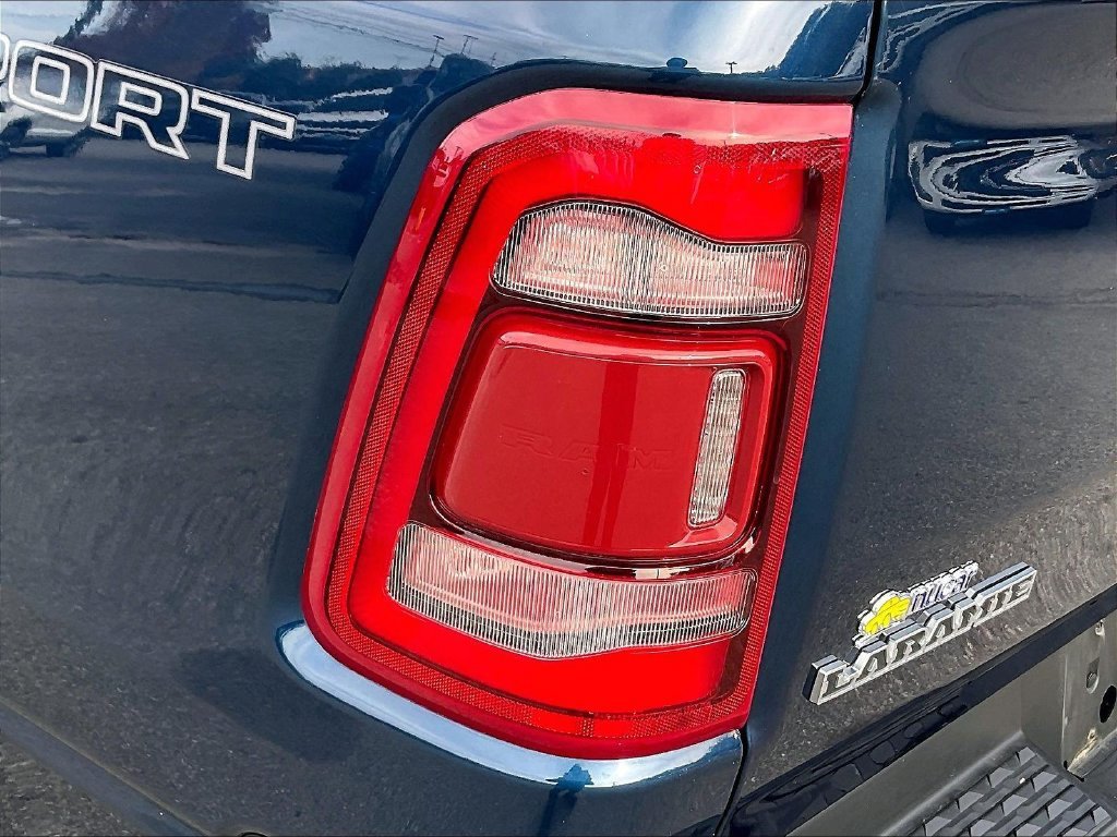Used 2023 RAM 1500 Laramie AWD/4WD image 31