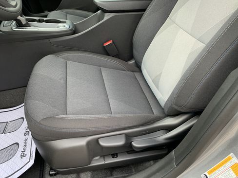 New 2026 Chevrolet Trax LS w/ LS Convenience Package FWD image 11