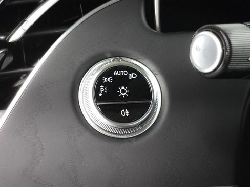 Certified 2026 Mercedes-Benz E 350 4MATIC Sedan image 10