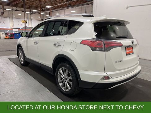 Used 2016 Toyota RAV4 Limited image 5