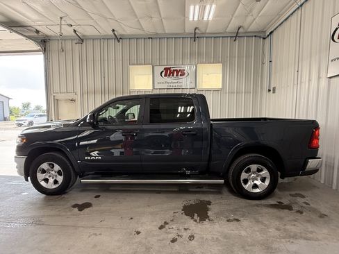 Used 2025 RAM 1500 Big Horn AWD/4WD image 12