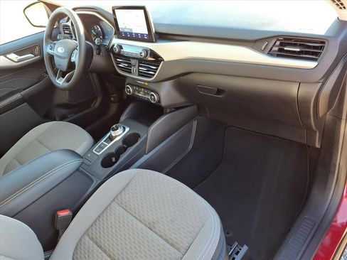 Used 2021 Ford Escape SE w/ Convenience Package image 18