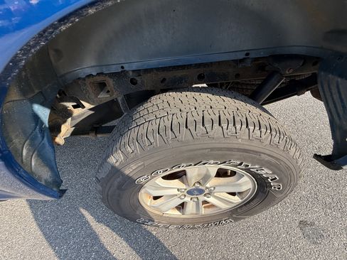 Used 2017 Ford F150 XLT w/ Trailer Tow Package image 37