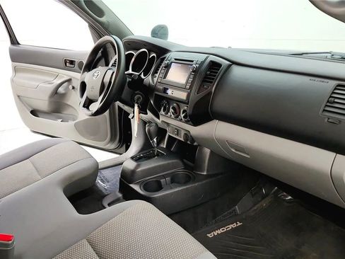 Used 2013 Toyota Tacoma 2WD Regular Cab image 24