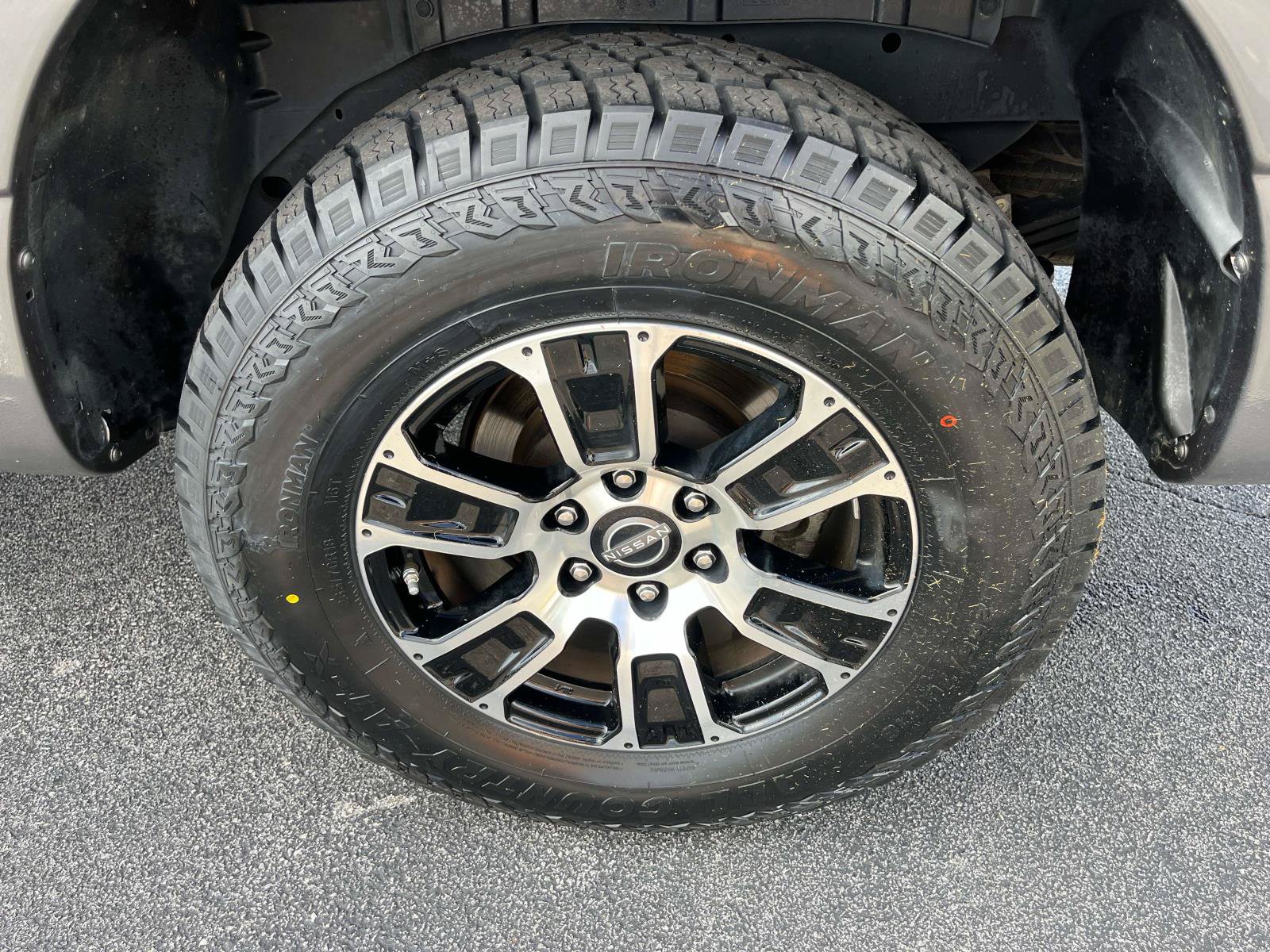 Used 2024 Nissan Titan SV w/ Accessory Utility Package AWD/4WD image 11