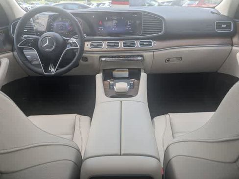 Used 2025 Mercedes-Benz GLE 350 4MATIC image 14