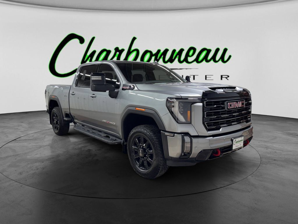 Used 2024 GMC Sierra 2500 AT4 AWD/4WD image 7