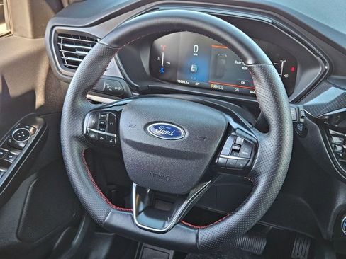 Used 2025 Ford Escape ST-Line image 11