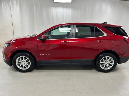 Used 2024 Chevrolet Equinox LT w/ LPO, Floor Liner Package AWD/4WD image 8