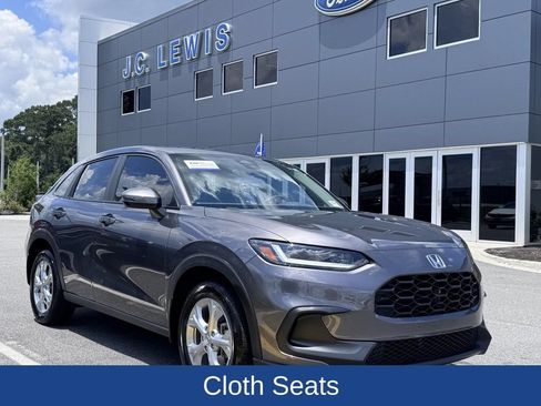 Used 2025 Honda HR-V LX image 2
