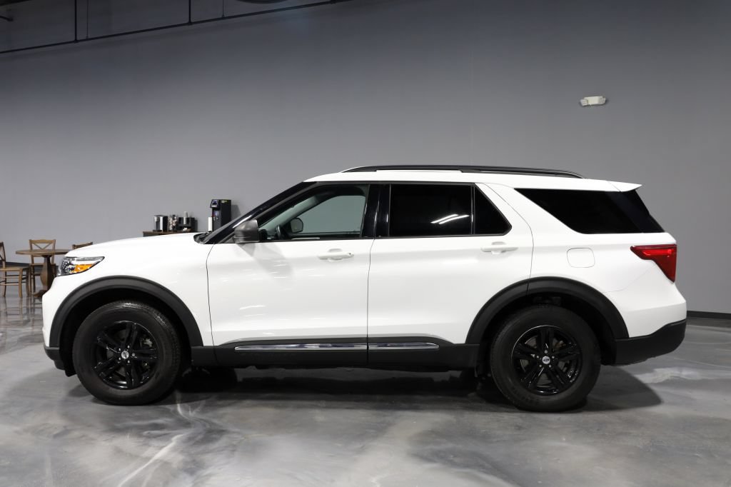 Used 2020 Ford Explorer XLT AWD/4WD image 4