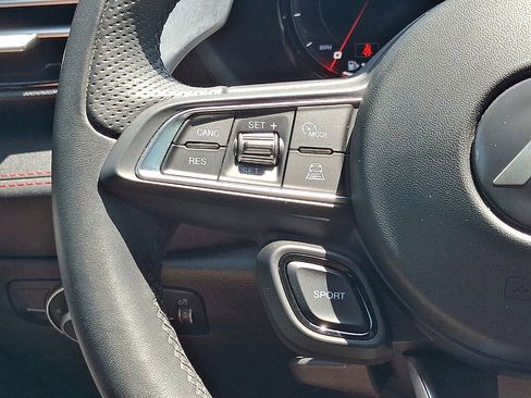 Certified 2025 Dodge Hornet GT w/ GT Plus Package AWD/4WD image 17