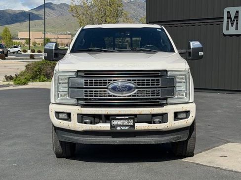 Used 2017 Ford F350 Platinum w/ Platinum Ultimate Package AWD/4WD image 2