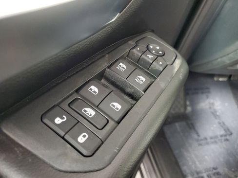 New 2026 RAM 1500 4x4 Crew Cab image 14