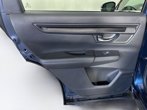 Used 2025 Honda CR-V LX image 23