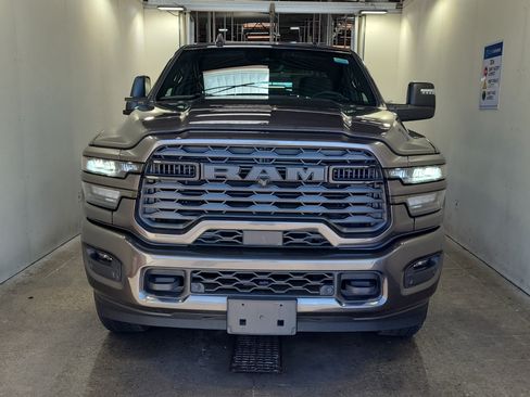Used 2026 RAM 2500 Big Horn AWD/4WD image 3