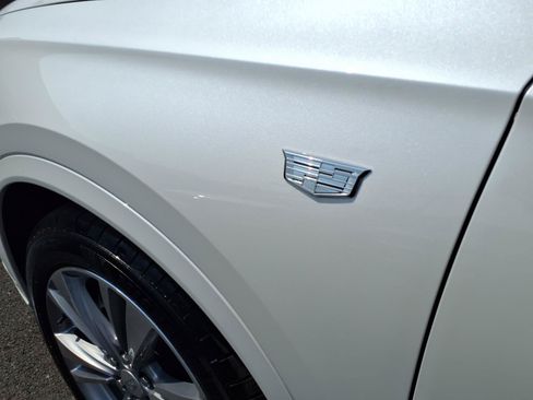 Certified 2023 Cadillac XT6 Premium Luxury AWD/4WD image 11