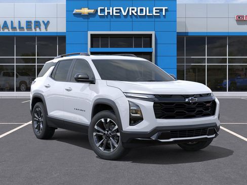New 2026 Chevrolet Equinox RS w/ Convenience Package III FWD image 8