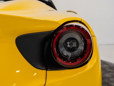 Used 2023 Ferrari Portofino M RWD image 35