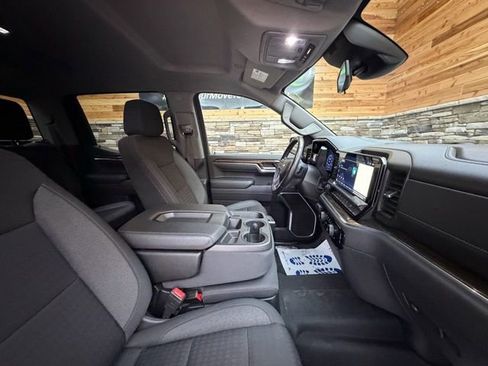Used 2022 Chevrolet Silverado 1500 LT image 14
