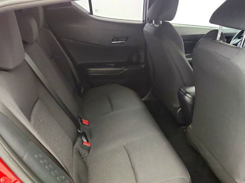 Used 2019 Toyota C-HR LE FWD image 21