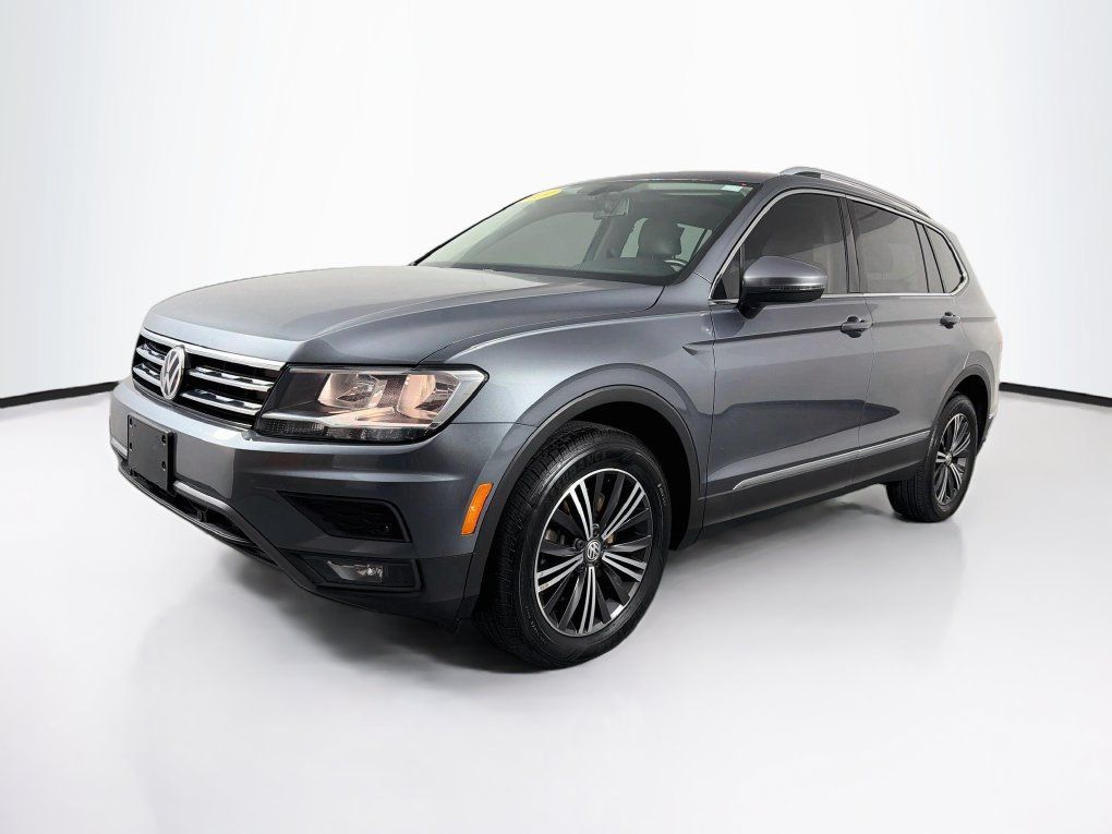 Used 2019 Volkswagen Tiguan SEL w/ 3rd Row Seat Package AWD/4WD image 3