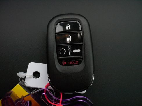 Certified 2025 Honda Accord EX-L image 32