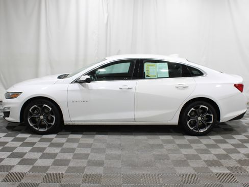 Used 2023 Chevrolet Malibu LT image 34