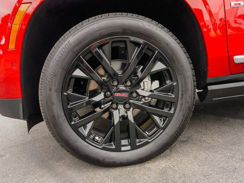 New 2026 GMC Yukon XL Denali w/ Denali Reserve Package AWD/4WD image 7