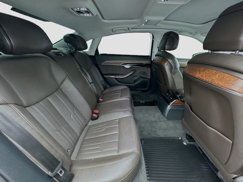 Used 2021 Audi A8 L 3.0T w/ Executive Plus Package image 18