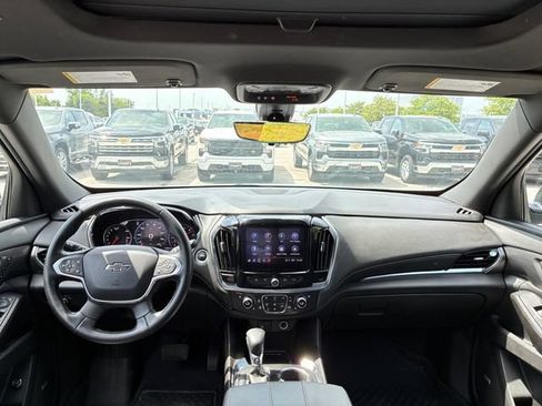 Used 2023 Chevrolet Traverse Premier w/ Redline Edition AWD/4WD image 13