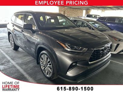 Used 2022 Toyota Highlander Platinum