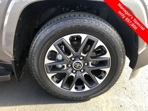 Used 2023 Toyota Sequoia Limited image 28