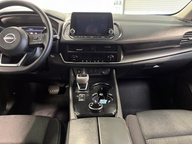 Used 2024 Nissan Rogue SV AWD/4WD image 21