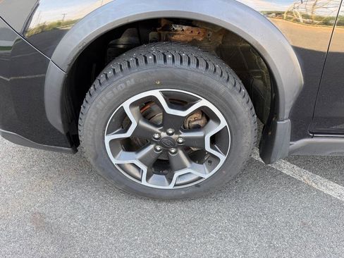 Used 2013 Subaru Crosstrek 2.0i Premium AWD/4WD image 10