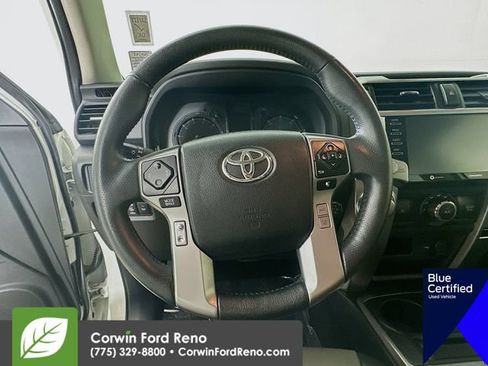 Used 2022 Toyota 4Runner SR5 Premium w/ Moonroof Package AWD/4WD image 15