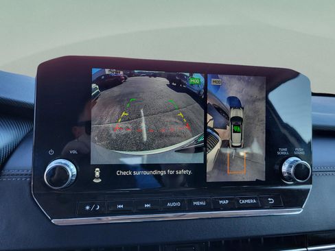 Used 2024 Mitsubishi Outlander SE image 27