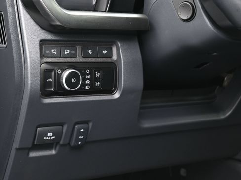 Used 2024 Ford F350 Lariat w/ Lariat Ultimate Package AWD/4WD image 23