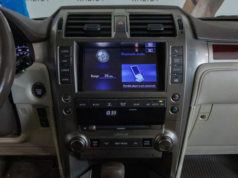 Used 2018 Lexus GX 460 Premium image 4