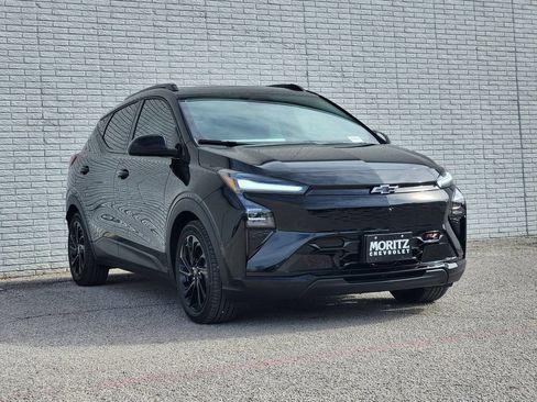 New 2027 Chevrolet Bolt RS w/ Technology Package FWD image 2